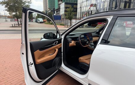 Geely Atlas, 2025 год, 2 745 000 рублей, 10 фотография