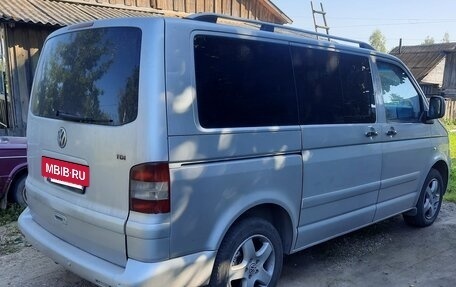 Volkswagen Multivan T5, 2005 год, 1 050 000 рублей, 3 фотография