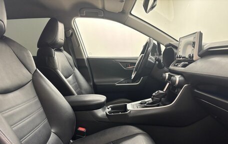 Toyota RAV4, 2020 год, 3 456 000 рублей, 12 фотография