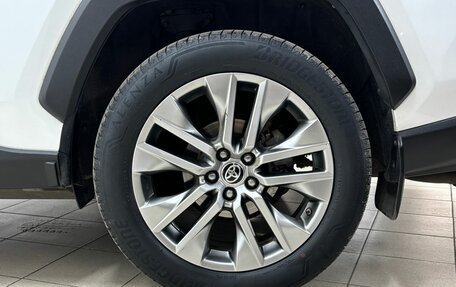 Toyota RAV4, 2020 год, 3 456 000 рублей, 19 фотография