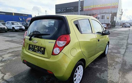 Chevrolet Spark III, 2013 год, 699 000 рублей, 7 фотография