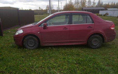 Nissan Tiida, 2011 год, 360 000 рублей, 2 фотография