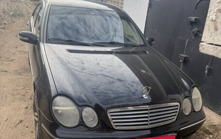 Mercedes-Benz C-Класс, 2001 год, 570 000 рублей, 2 фотография