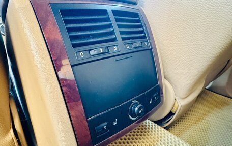 Volkswagen Touareg III, 2008 год, 1 030 000 рублей, 31 фотография