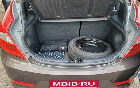 Hyundai Solaris II рестайлинг, 2015 год, 795 000 рублей, 4 фотография