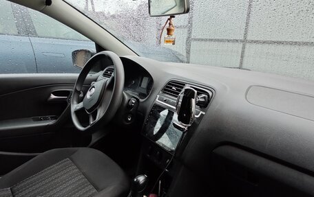 Volkswagen Polo VI (EU Market), 2019 год, 1 200 000 рублей, 2 фотография