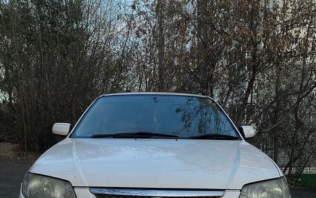 Mazda Familia, 2001 год, 290 000 рублей, 2 фотография