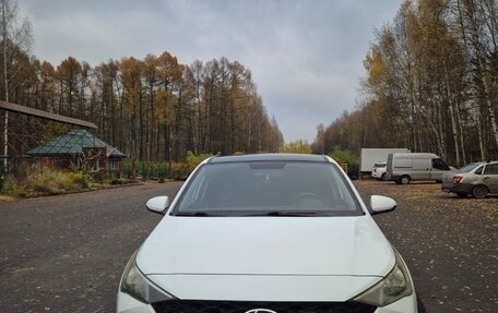 Hyundai Solaris II рестайлинг, 2020 год, 1 330 000 рублей, 2 фотография