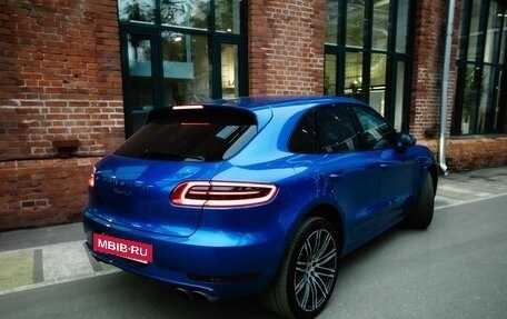 Porsche Macan I рестайлинг, 2015 год, 3 580 000 рублей, 2 фотография
