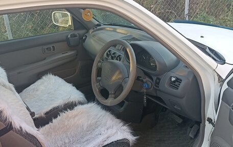 Nissan March II, 2001 год, 200 000 рублей, 5 фотография