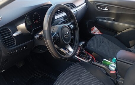 KIA Rio IV, 2019 год, 1 415 000 рублей, 7 фотография