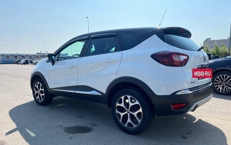 Renault Kaptur I рестайлинг, 2017 год, 1 070 000 рублей, 7 фотография