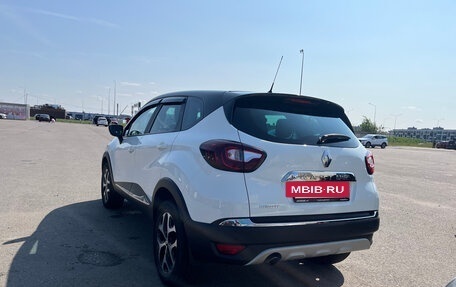 Renault Kaptur I рестайлинг, 2017 год, 1 070 000 рублей, 8 фотография