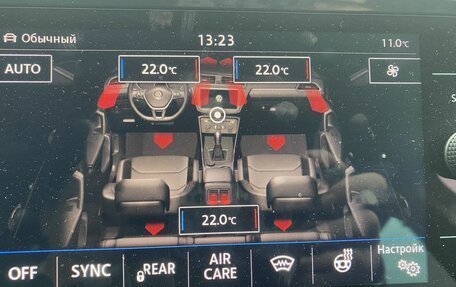 Volkswagen Tiguan II, 2019 год, 2 599 000 рублей, 21 фотография