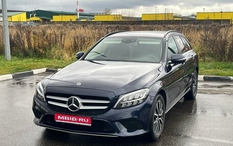 Mercedes-Benz C-Класс, 2020 год, 2 200 000 рублей, 1 фотография