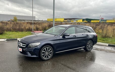 Mercedes-Benz C-Класс, 2020 год, 2 200 000 рублей, 3 фотография