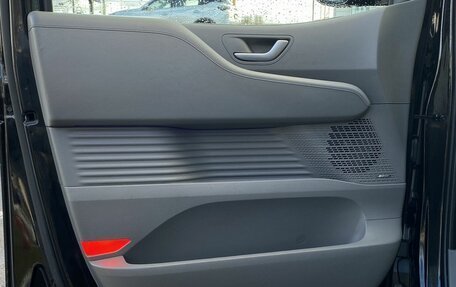 Hyundai Staria, 2021 год, 5 229 000 рублей, 13 фотография