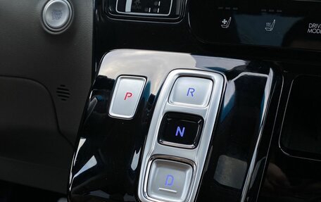 Hyundai Staria, 2021 год, 5 229 000 рублей, 33 фотография