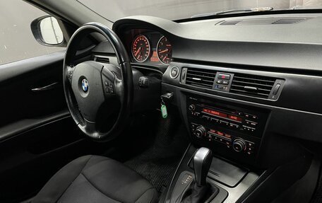 BMW 3 серия, 2011 год, 849 777 рублей, 16 фотография