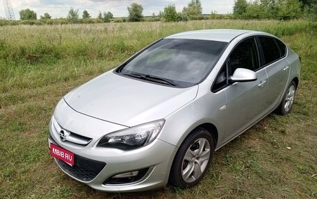 Opel Astra J, 2013 год, 799 000 рублей, 1 фотография