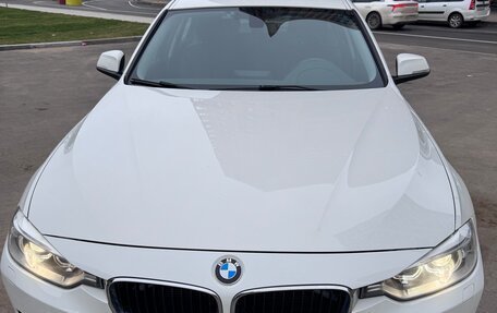 BMW 3 серия, 2014 год, 1 600 000 рублей, 1 фотография