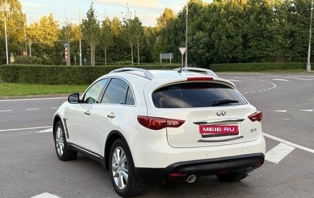 Infiniti QX70, 2014 год, 1 350 000 рублей, 4 фотография