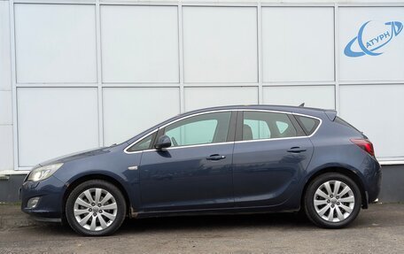 Opel Astra J, 2011 год, 770 000 рублей, 5 фотография