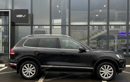 Volkswagen Touareg III, 2015 год, 3 195 000 рублей, 5 фотография