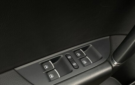 Volkswagen Touareg III, 2015 год, 3 195 000 рублей, 14 фотография