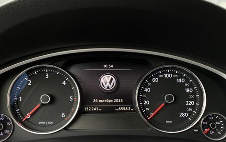 Volkswagen Touareg III, 2015 год, 3 195 000 рублей, 27 фотография