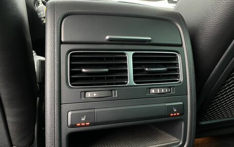 Volkswagen Touareg III, 2015 год, 3 195 000 рублей, 26 фотография