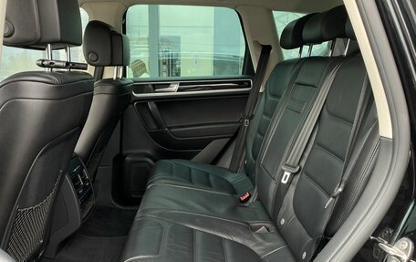 Volkswagen Touareg III, 2015 год, 3 195 000 рублей, 21 фотография