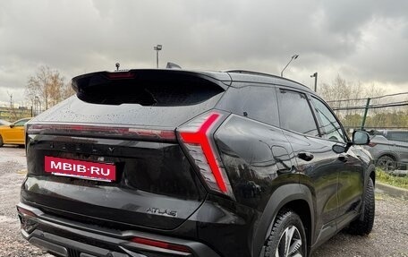 Geely Atlas, 2024 год, 2 800 000 рублей, 3 фотография