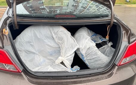 Hyundai Solaris II рестайлинг, 2014 год, 900 000 рублей, 12 фотография