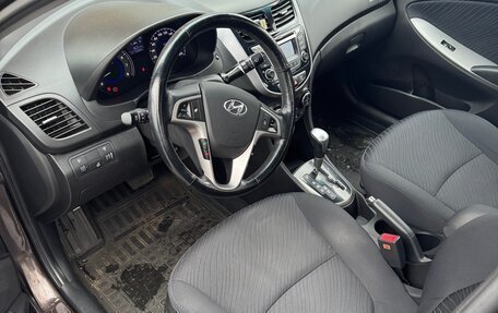 Hyundai Solaris II рестайлинг, 2014 год, 900 000 рублей, 8 фотография