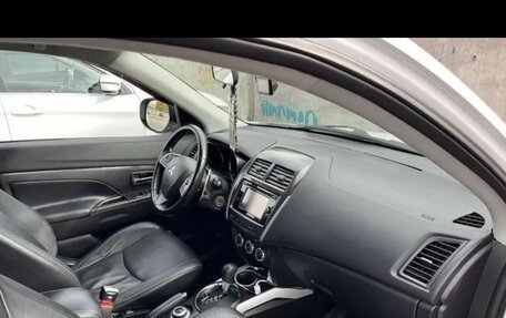 Mitsubishi ASX I рестайлинг, 2013 год, 1 500 000 рублей, 10 фотография