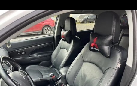 Mitsubishi ASX I рестайлинг, 2013 год, 1 500 000 рублей, 8 фотография