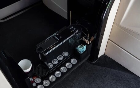 Mercedes-Benz V-Класс, 2021 год, 7 400 000 рублей, 19 фотография