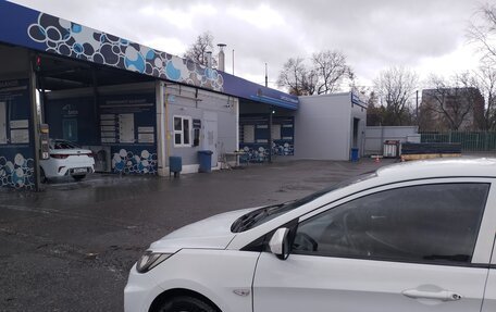 Hyundai Solaris II рестайлинг, 2013 год, 600 000 рублей, 11 фотография