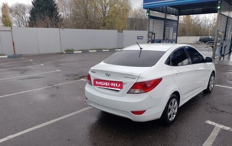 Hyundai Solaris II рестайлинг, 2013 год, 600 000 рублей, 8 фотография