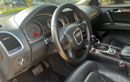 Audi Q7, 2010 год, 1 000 000 рублей, 8 фотография