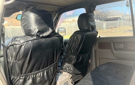 Isuzu Bighorn II, 1992 год, 799 000 рублей, 12 фотография