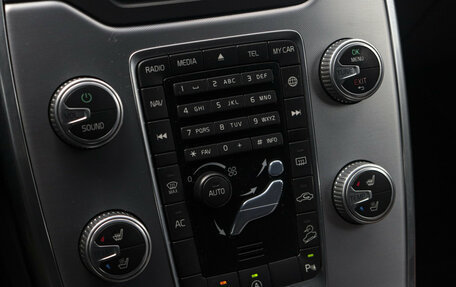 Volvo XC70 II рестайлинг, 2015 год, 1 900 000 рублей, 22 фотография