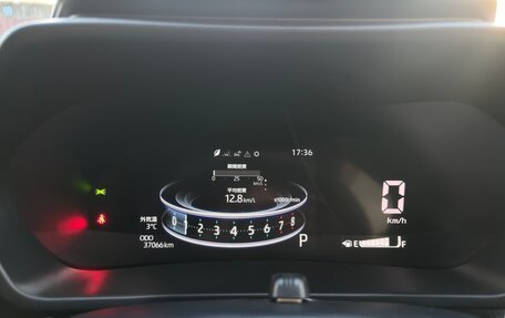 Toyota Raize I, 2020 год, 1 900 000 рублей, 13 фотография