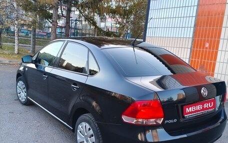 Volkswagen Polo VI (EU Market), 2013 год, 750 000 рублей, 1 фотография