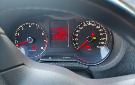 Volkswagen Polo VI (EU Market), 2013 год, 750 000 рублей, 6 фотография