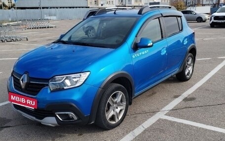 Renault Sandero II рестайлинг, 2020 год, 1 250 000 рублей, 3 фотография