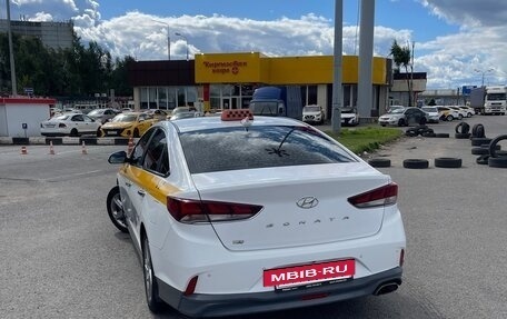 Hyundai Sonata VII, 2019 год, 1 130 000 рублей, 3 фотография