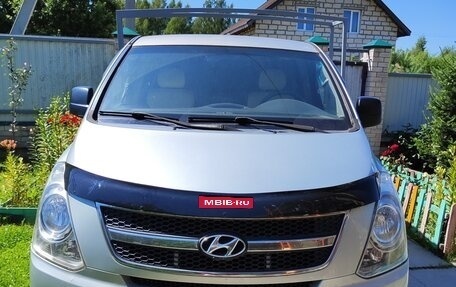 Hyundai Grand Starex Grand Starex I рестайлинг 2, 2009 год, 1 400 000 рублей, 1 фотография