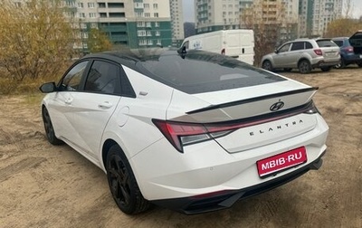 Hyundai Elantra, 2022 год, 2 100 000 рублей, 1 фотография
